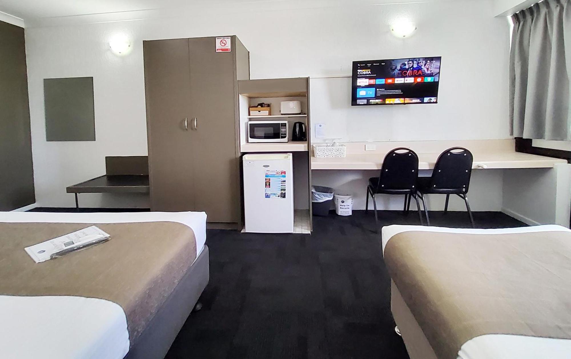 Archer Park Motel Rockhampton Habitación foto