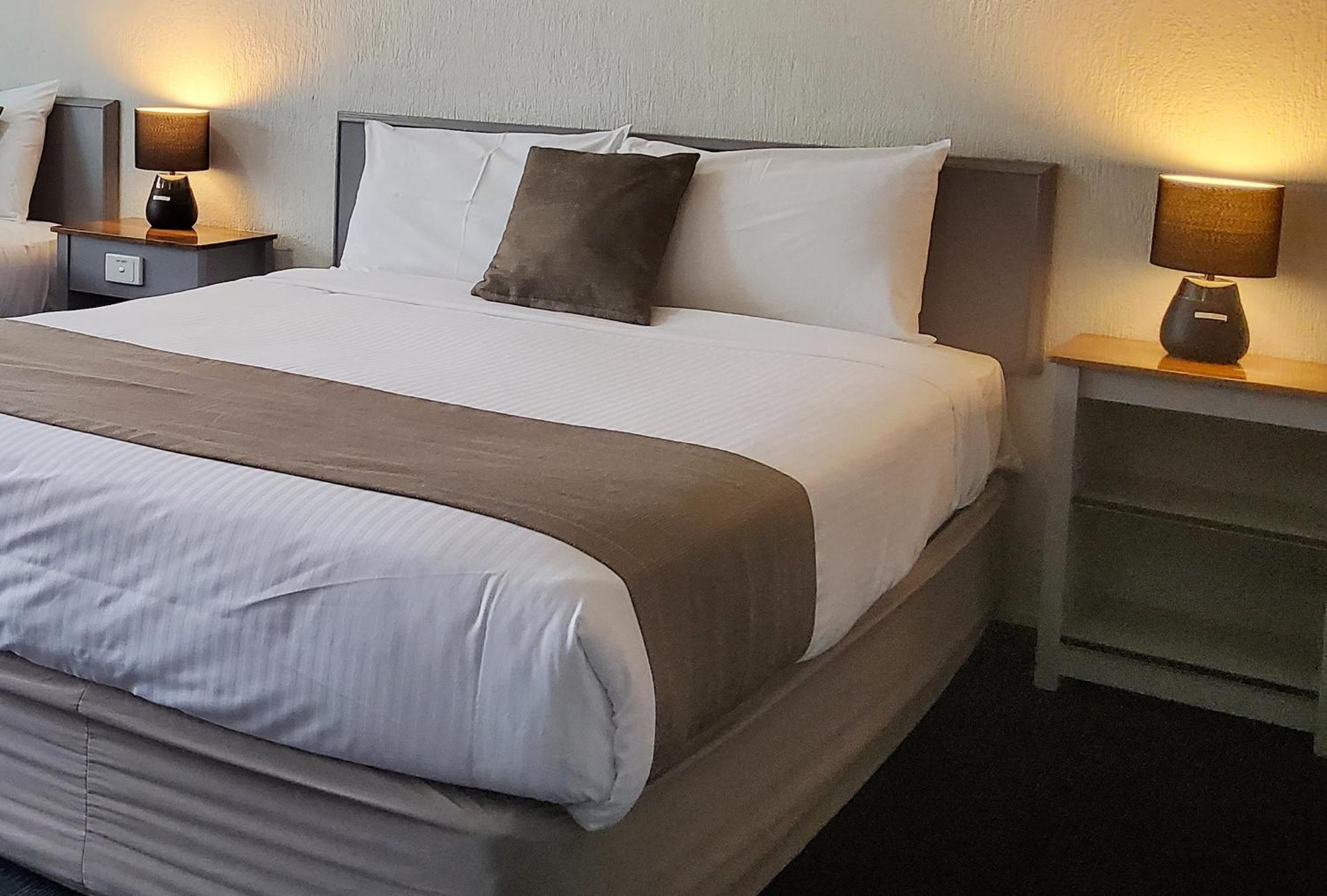 Archer Park Motel Rockhampton Habitación foto