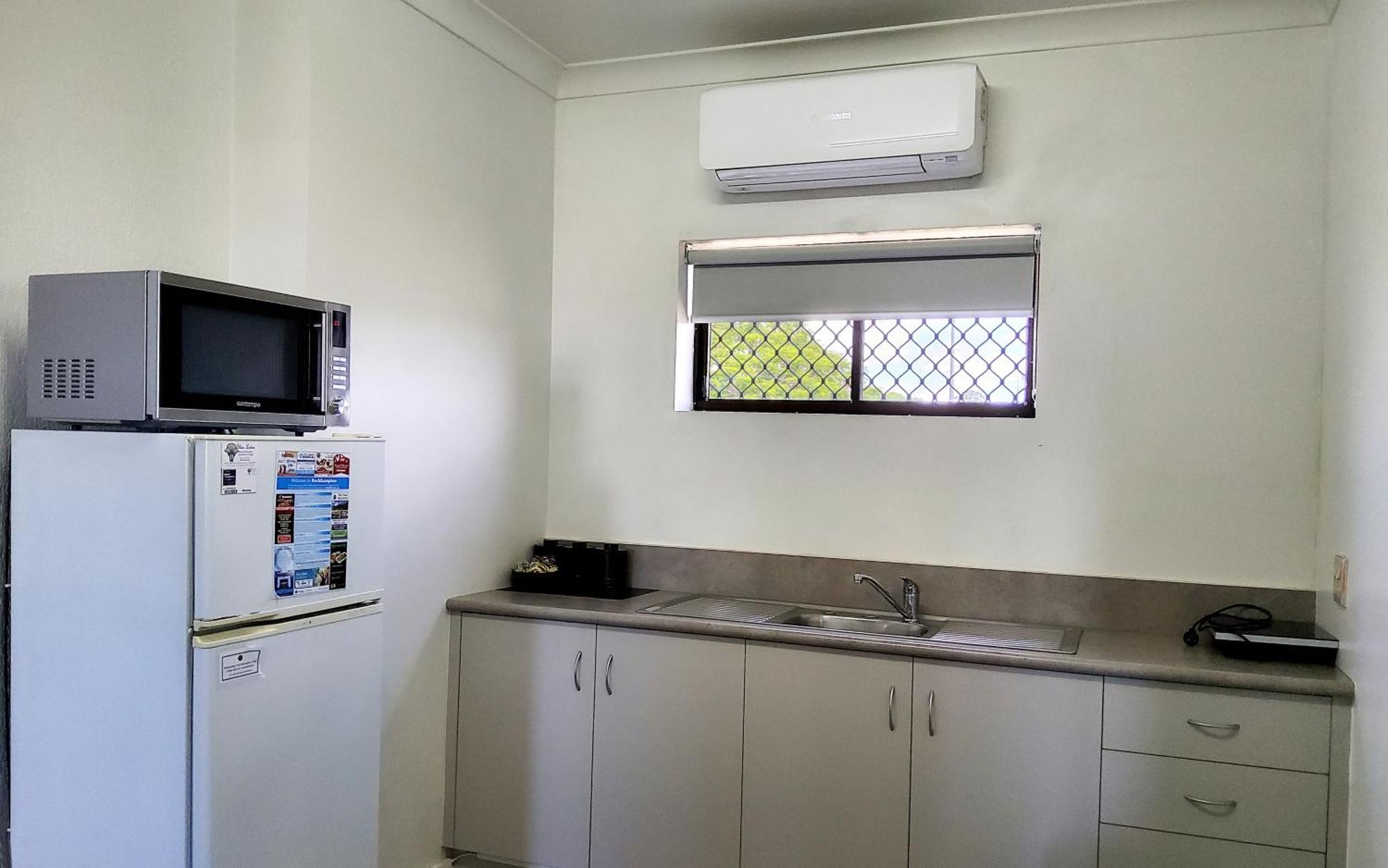 Archer Park Motel Rockhampton Habitación foto